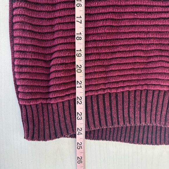 Burgundy Knit Hoodie Sweater - Picture 6 of 6